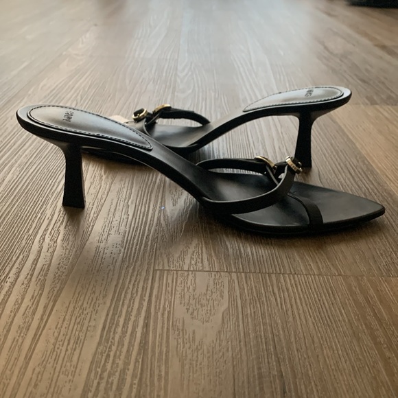 MANGO buckle leather sandals - size 7.5 - NWT 🌹 - Picture 2 of 4